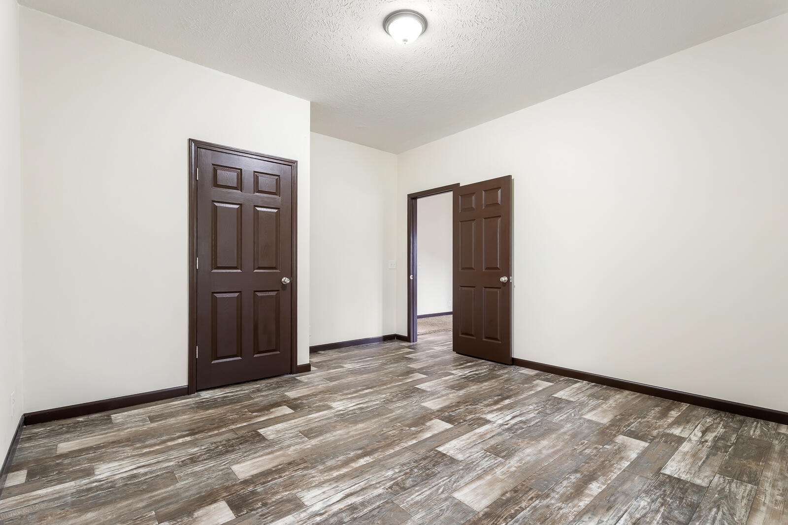 678 West Division Road Hebron, IN 46341 - Photo 71 of 79 1600x1067