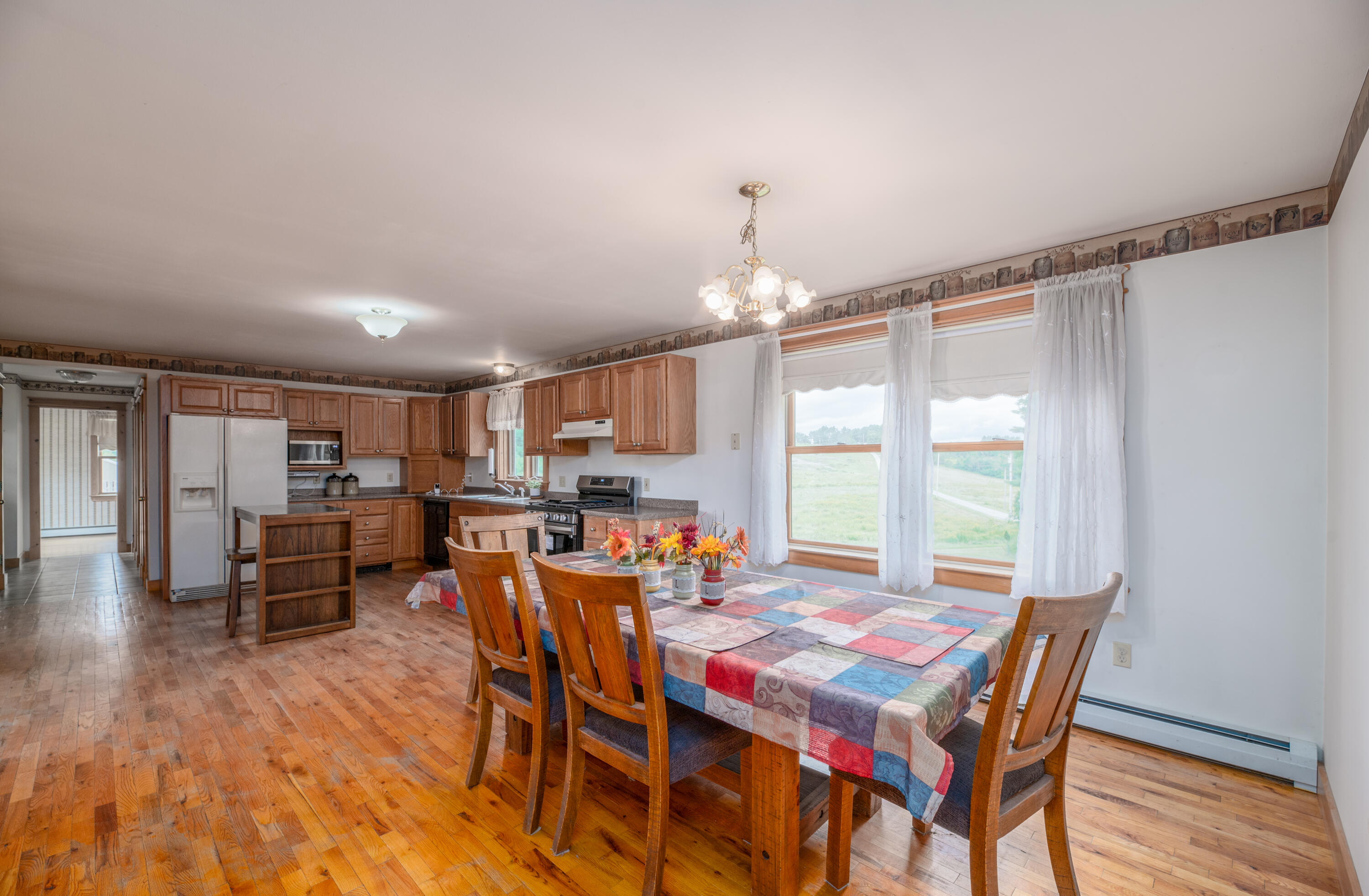 73 Old Mill Road Jefferson, ME 04348 - Photo 12 of 29 Interior2 (2)