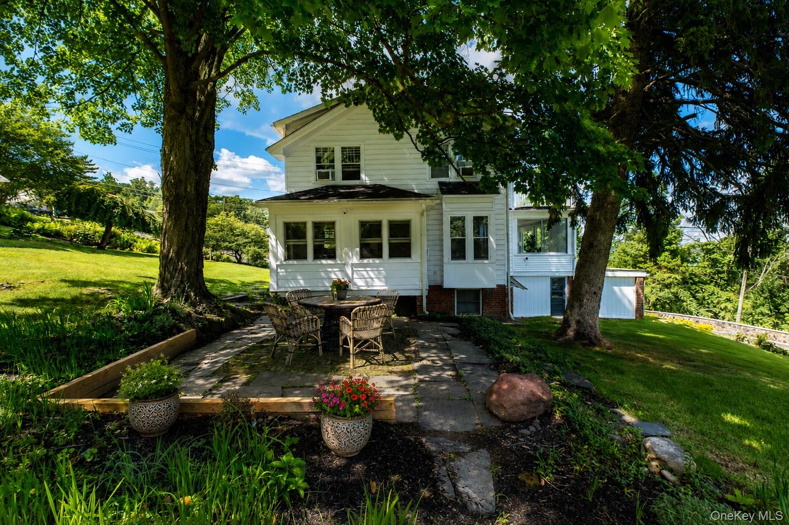 34 Old Mountain Road Nyack, NY 10960 - Photo 38 of 47 Back of main house with patio