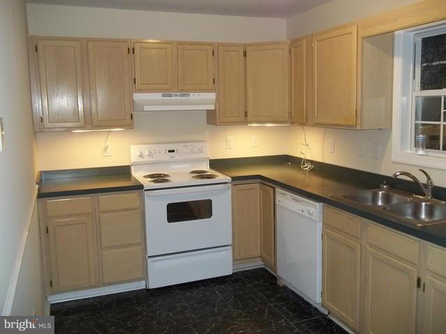 22850 Pot Pie Road McDaniel, MD 21647 - Photo 15 of 28 Kitchen