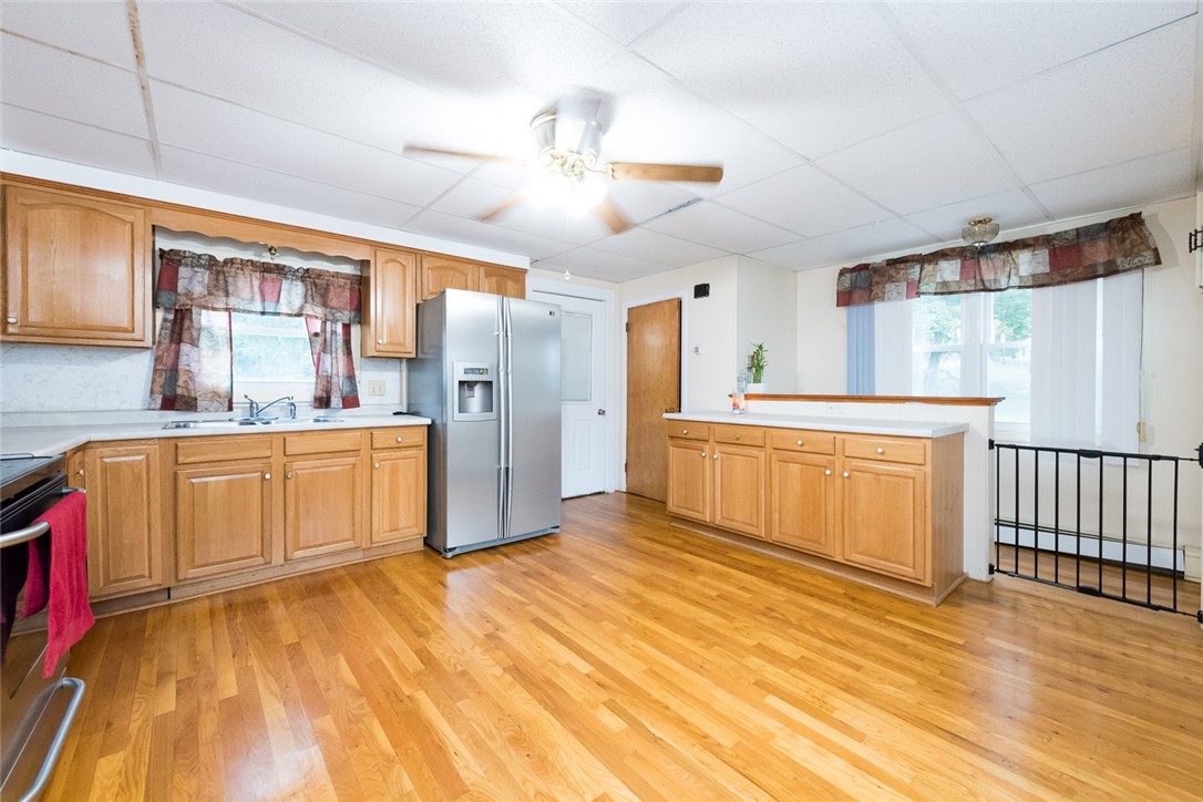 608 3rd Avenue Woonsocket, RI 02895 - Photo 3 of 17