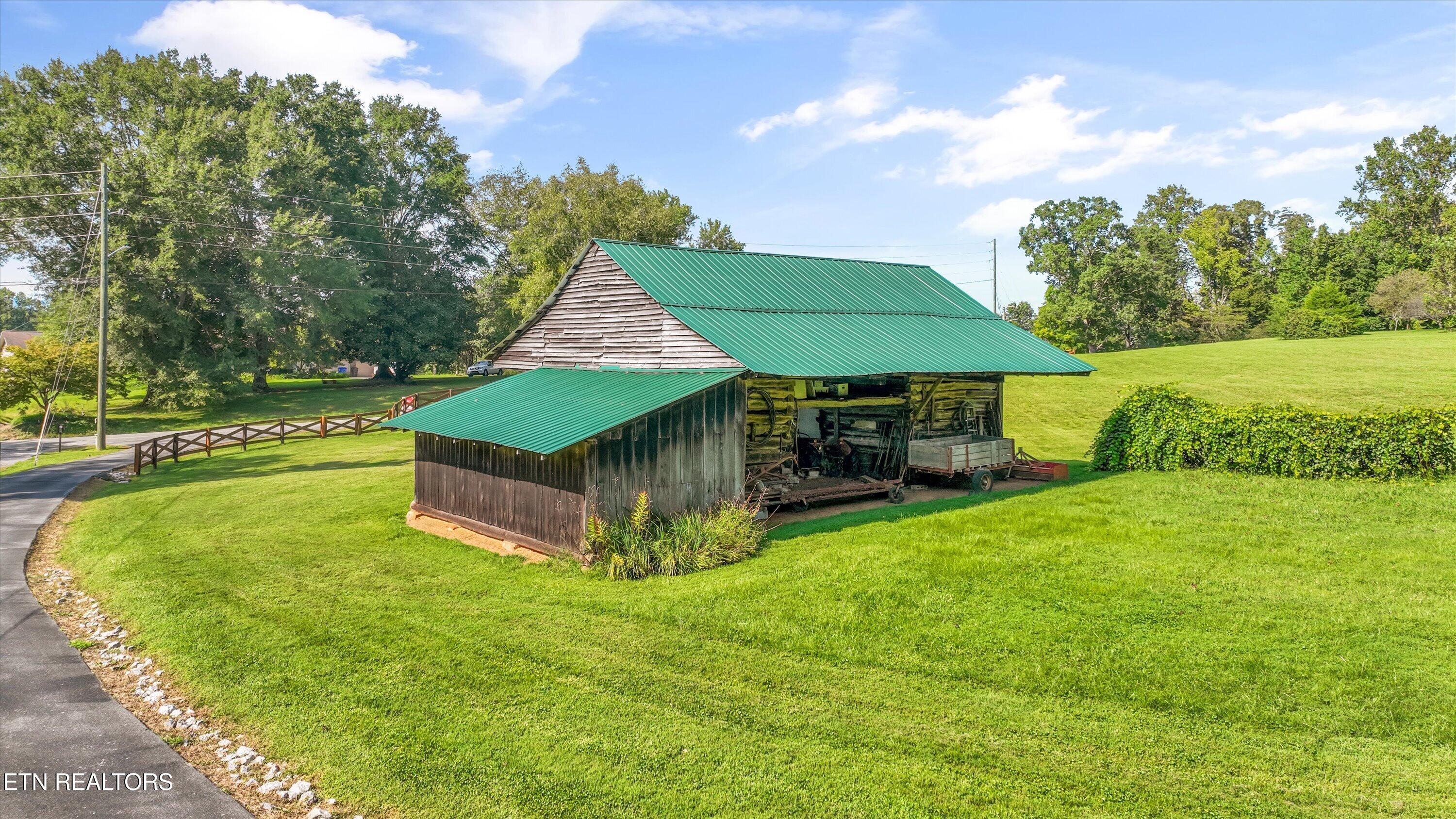 745 Blockhouse Valley Road Clinton, TN 37716 - Photo 49 of 58 37-745 Blockhouse Valley Rd20