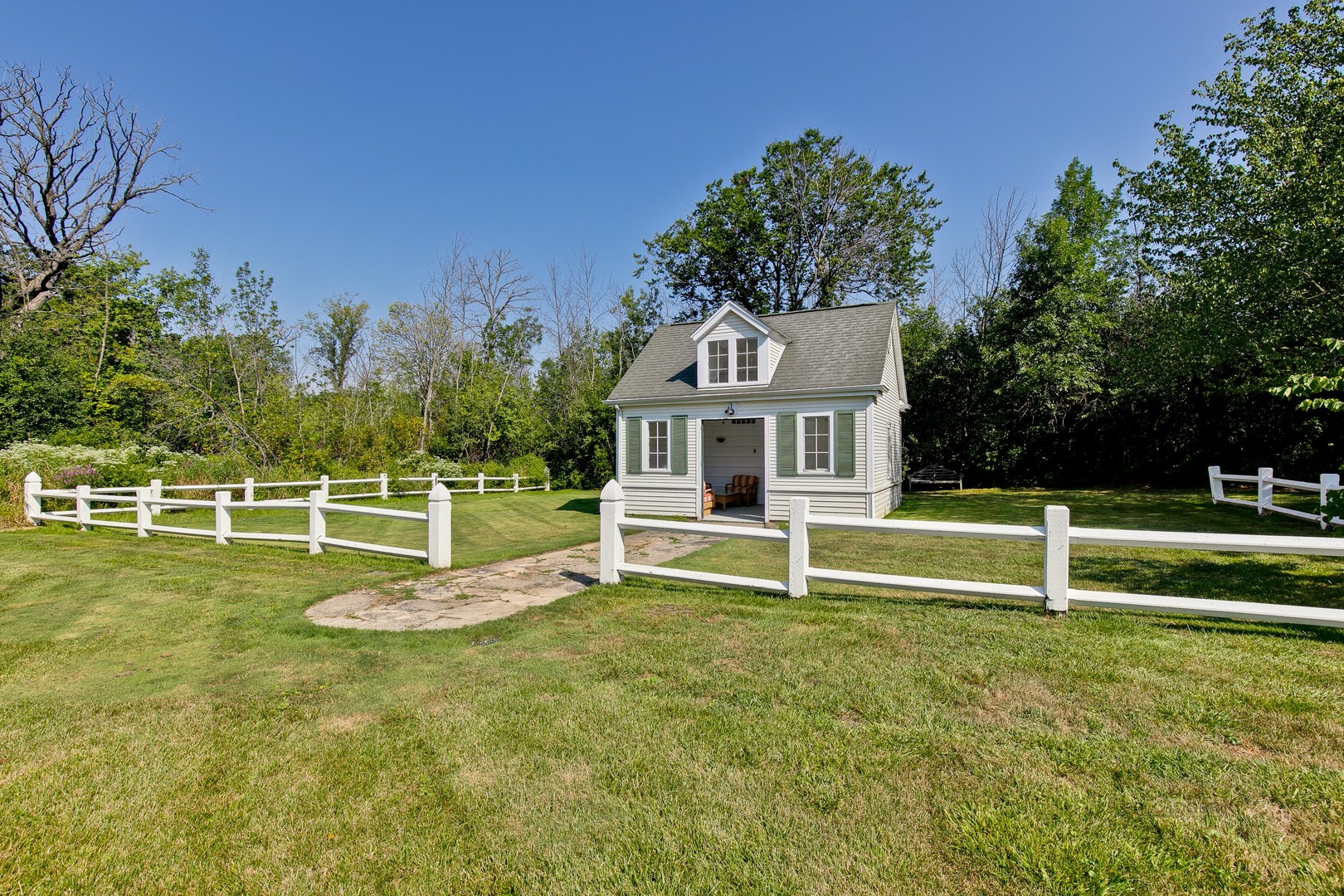 500 South Ridge Road Lake Forest, IL 60045 - Photo 51 of 54 a view of a house with a yard