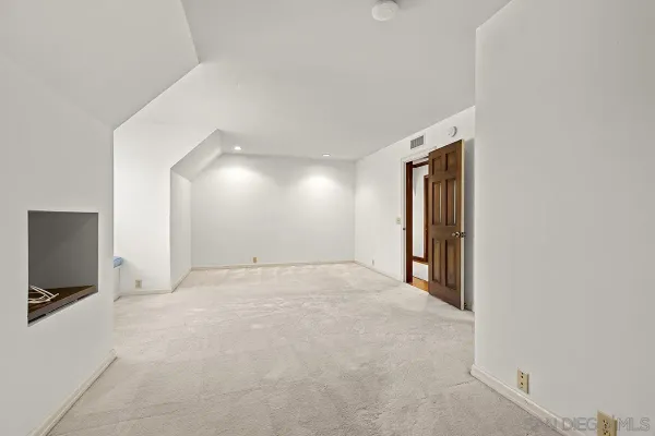 $15,800 | 6350 Calle Del Campanario, Rancho Santa Fe, CA 92067