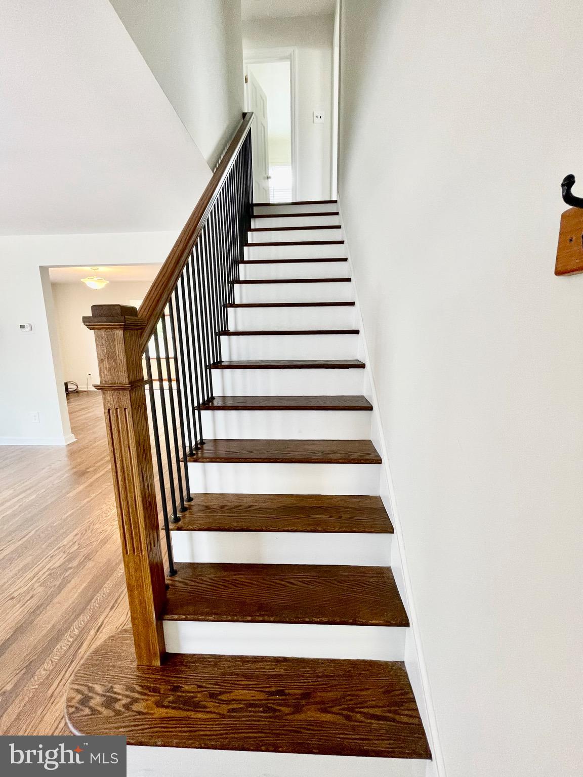 16 Colmar Road Cherry Hill, NJ 08002 - Photo 13 of 30 Stairway