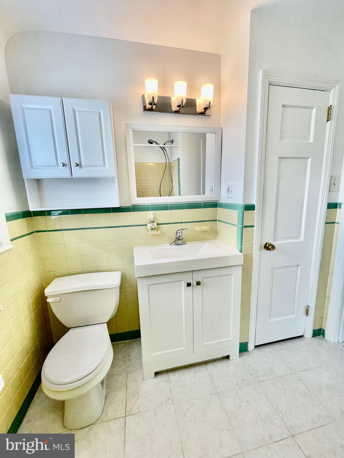 16 Colmar Road Cherry Hill, NJ 08002 - Photo 19 of 30 Hall Bathroom