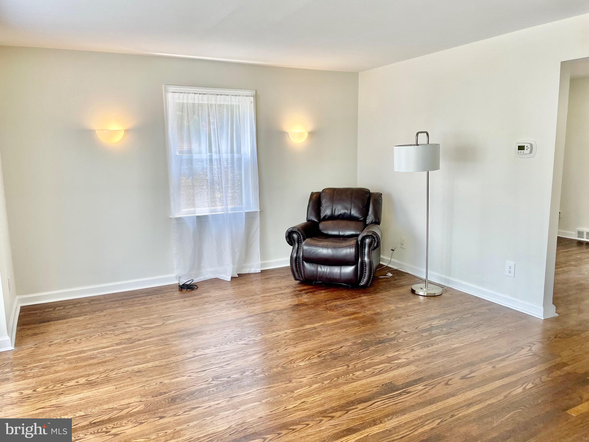 16 Colmar Road Cherry Hill, NJ 08002 - Photo 3 of 30 Living Room