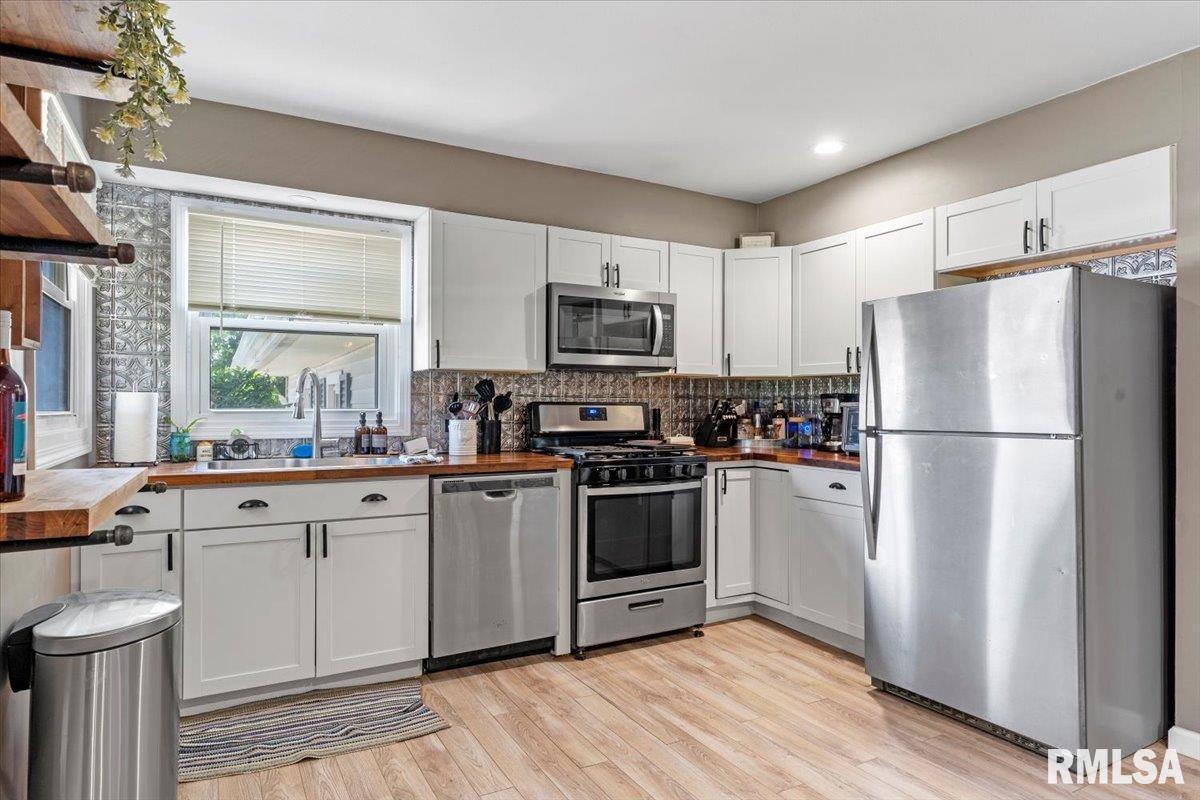 3104 Robin Road Alexander, IL 62601 - Photo 8 of 26