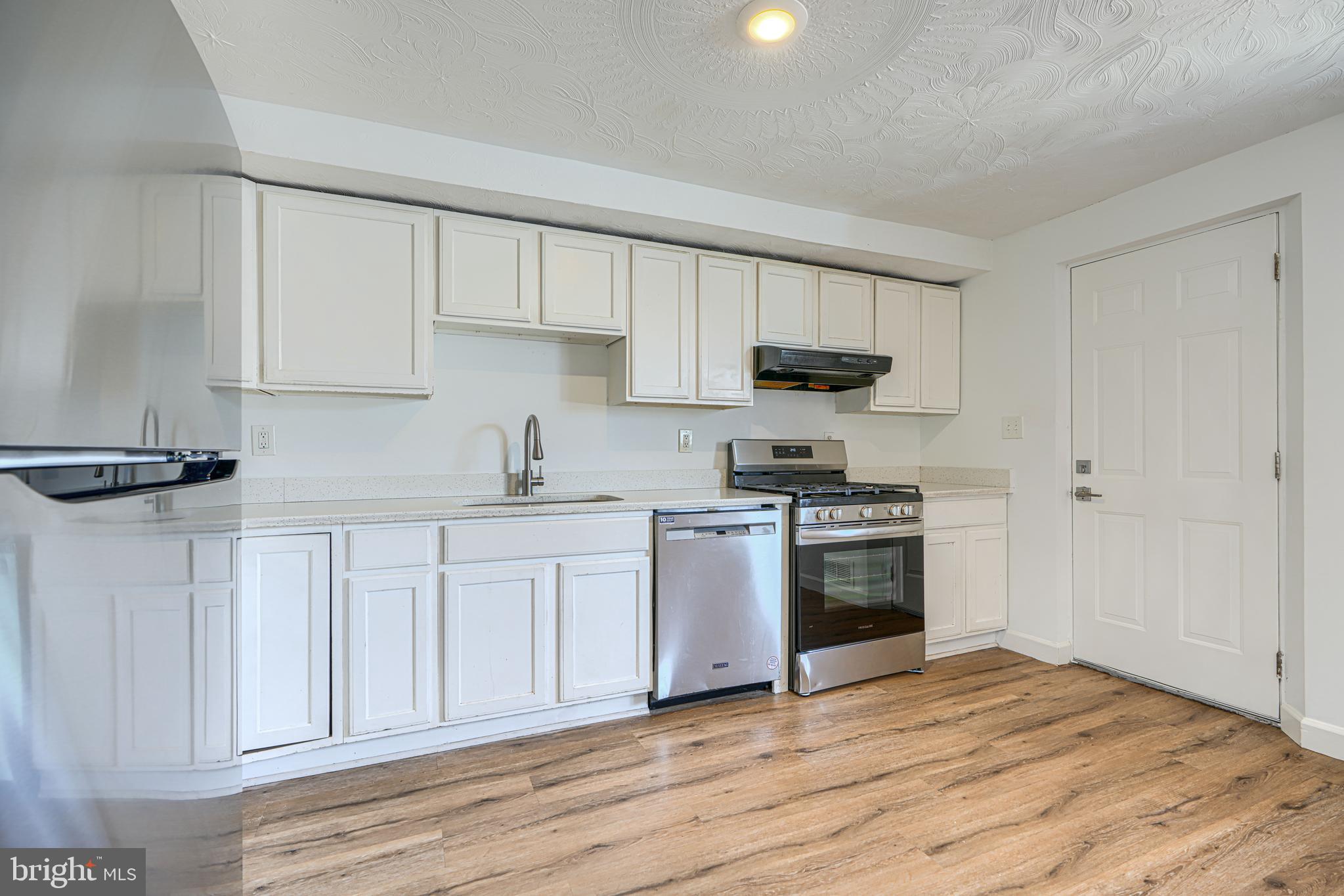 7827 Harold Road Dundalk, MD 21222 - Photo 14 of 45