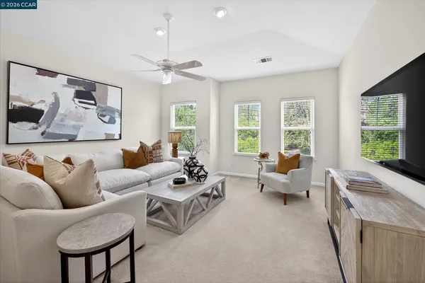 $2,998,800 | 3643 Country Club Terrace, Danville, CA 94506