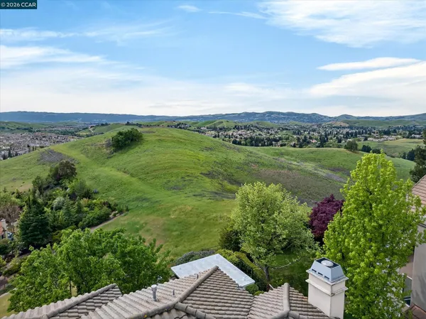 $2,998,800 | 3643 Country Club Terrace, Danville, CA 94506