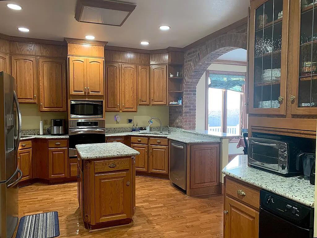 675 East County Road 1180 Sutter, IL 62379 - Photo 6 of 22