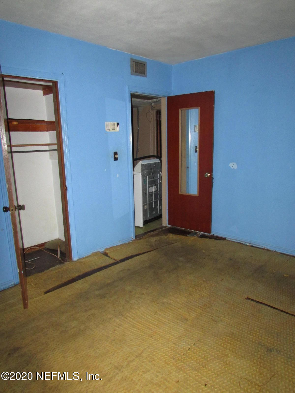 428 Sapelo Road Jacksonville, FL 32216 - Photo 24 of 34 1st Room