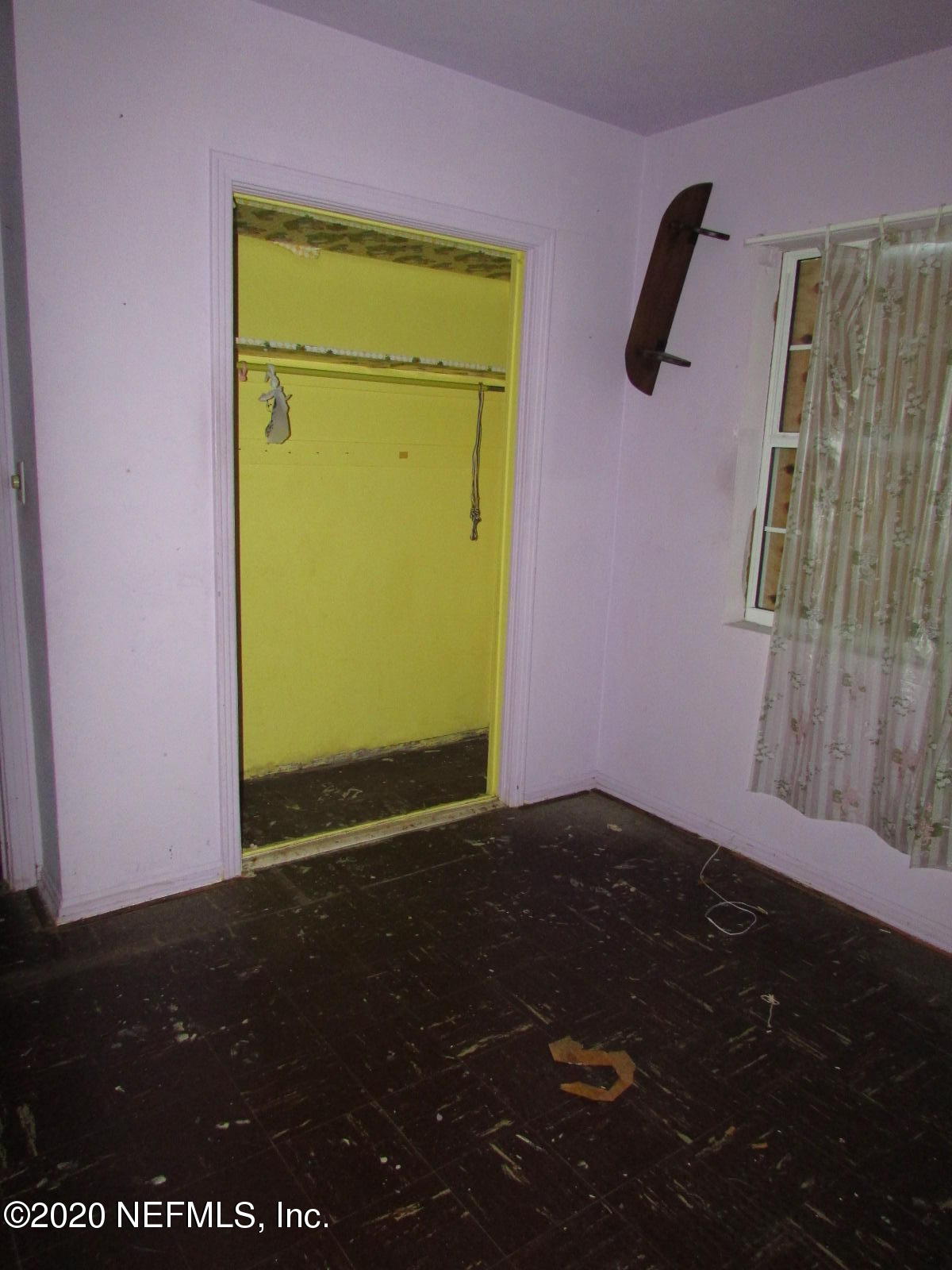 428 Sapelo Road Jacksonville, FL 32216 - Photo 28 of 34 3rd room