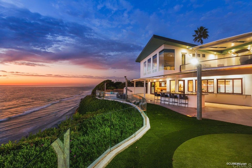 462 Moonlight Lane Encinitas, CA 92024 - Photo 1 of 24