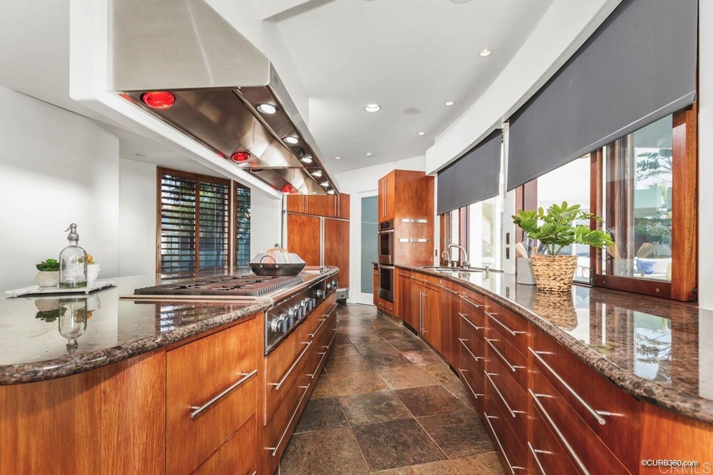 462 Moonlight Lane Encinitas, CA 92024 - Photo 9 of 24