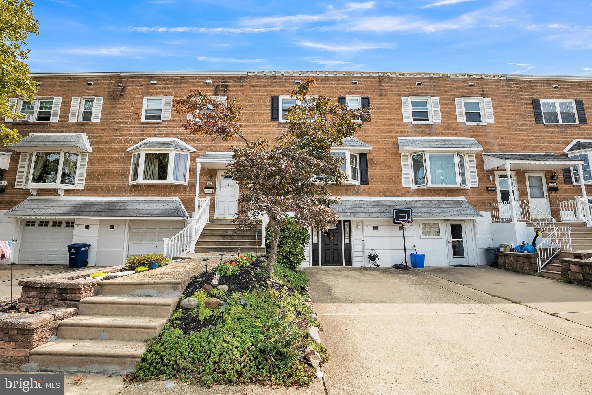 10107 North Canterbury Road Philadelphia, PA 19114 - Photo 1 of 30 10107 N Canterbury