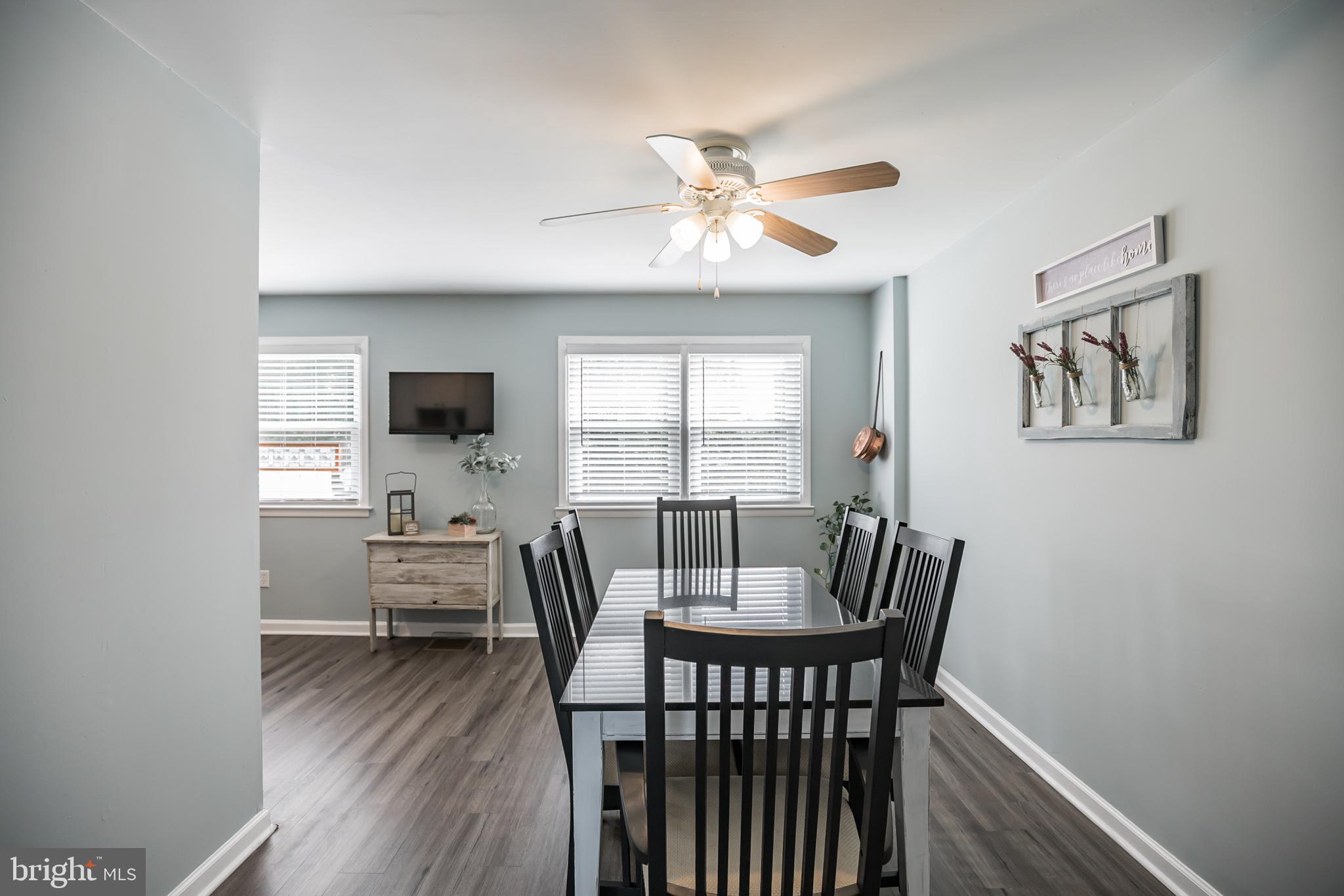 10107 North Canterbury Road Philadelphia, PA 19114 - Photo 8 of 30 Dining Room