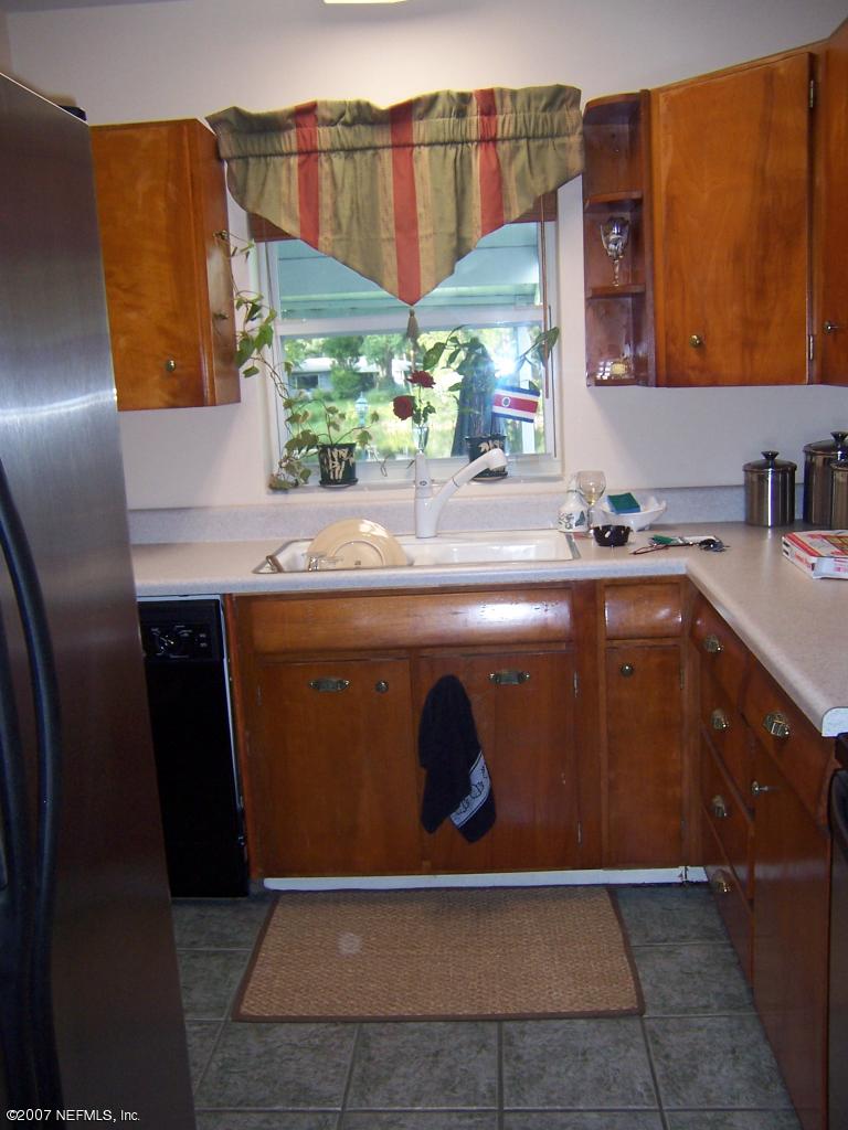 4077 Marianna Road Jacksonville, FL 32217 - Photo 4 of 14 kitchen view