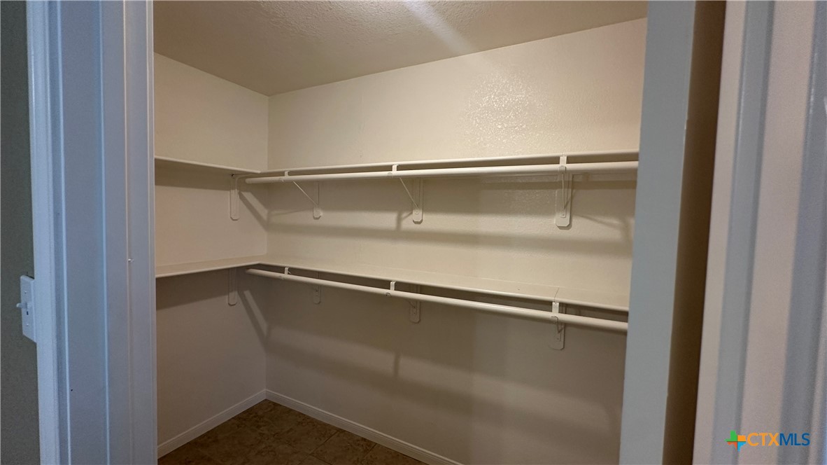 3209 Baldwin Loop, Unit A Killeen, TX 76549 - Photo 8 of 9 a close view of closet