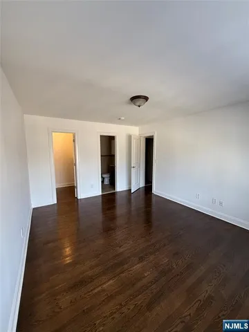 $2,450 | 93 Fairview Avenue, Unit 8, Westwood, NJ 07675