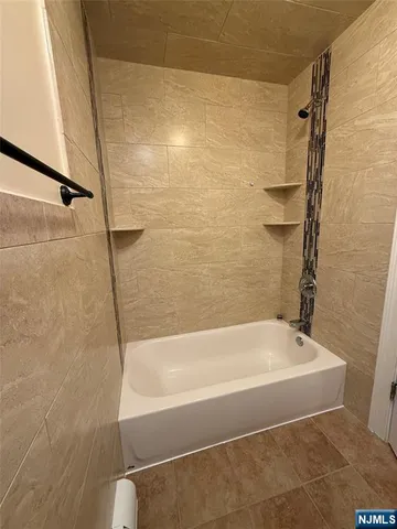 $2,450 | 93 Fairview Avenue, Unit 8, Westwood, NJ 07675