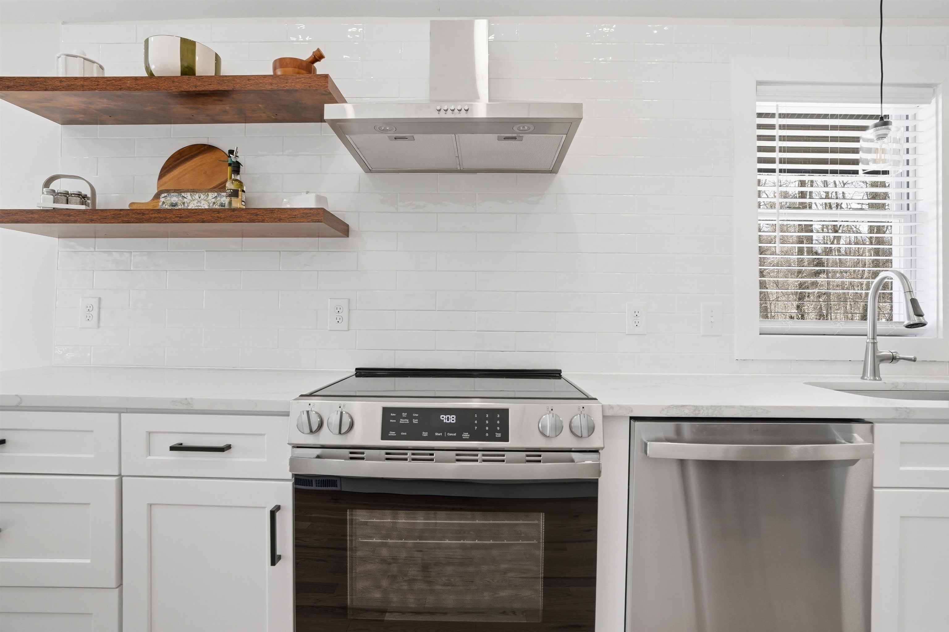 50 Cobbetts Pond Road Windham, NH 03087 - Photo 12 of 50