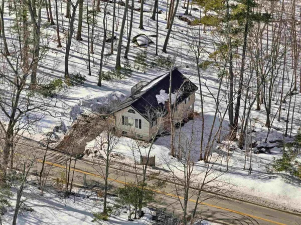 $599,900 | 50 Cobbetts Pond Road, Windham, NH 03087