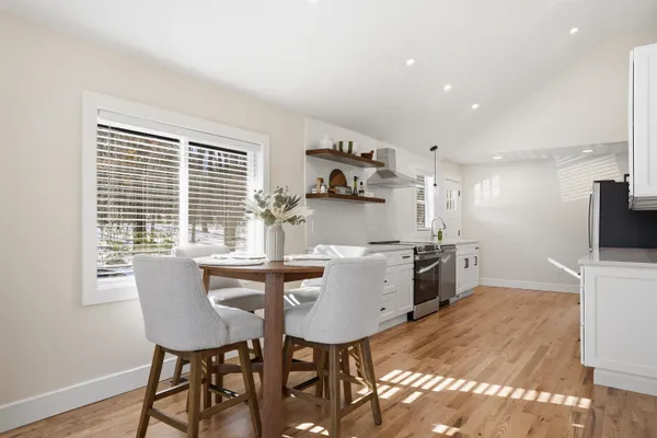 $599,900 | 50 Cobbetts Pond Road, Windham, NH 03087