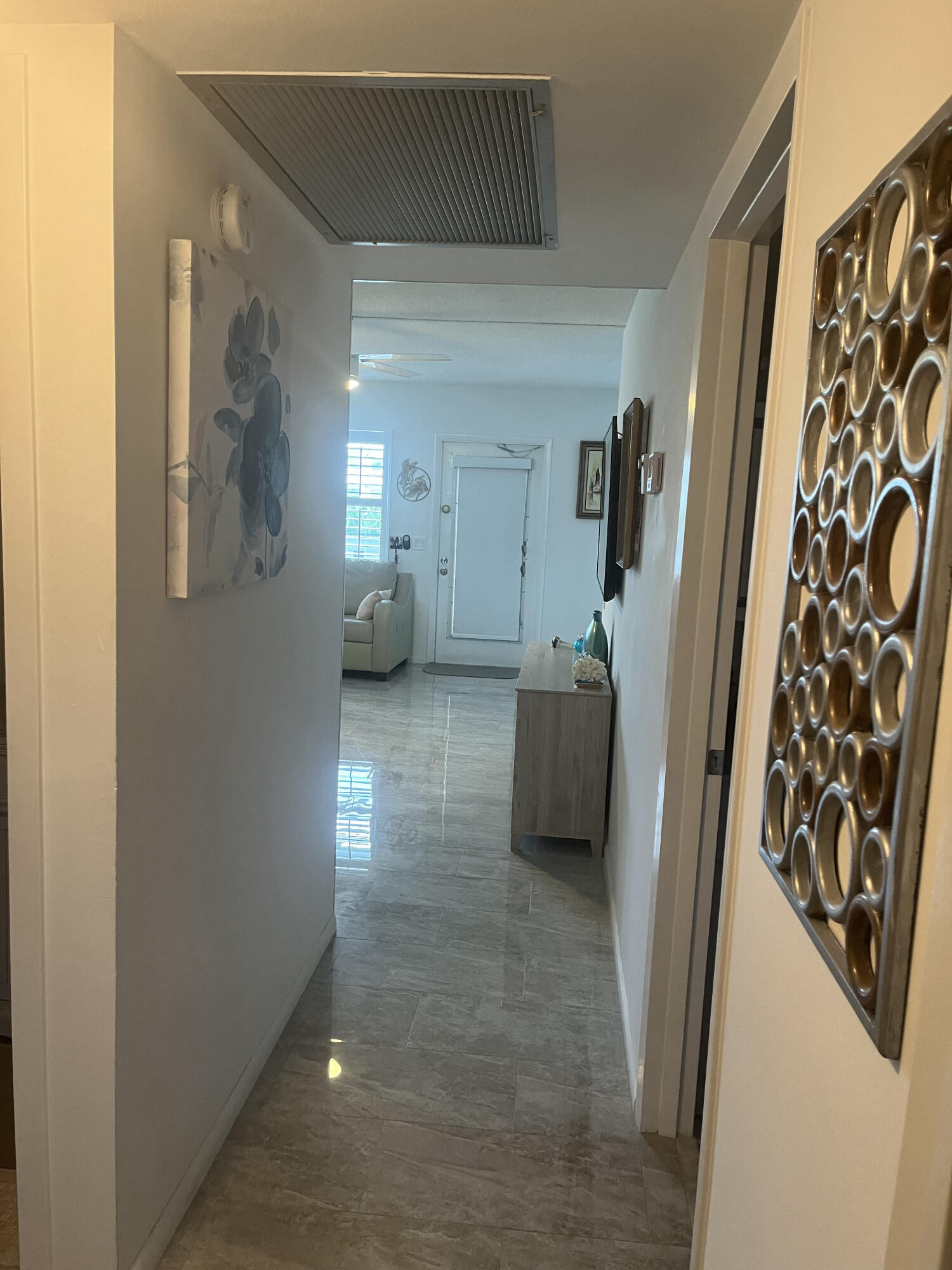 3011 Exeter Boca Raton, FL 33434 - Photo 15 of 22 Hallway
