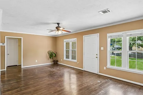 $250,000 | 3228 Perryton Drive, Dallas, TX 75224