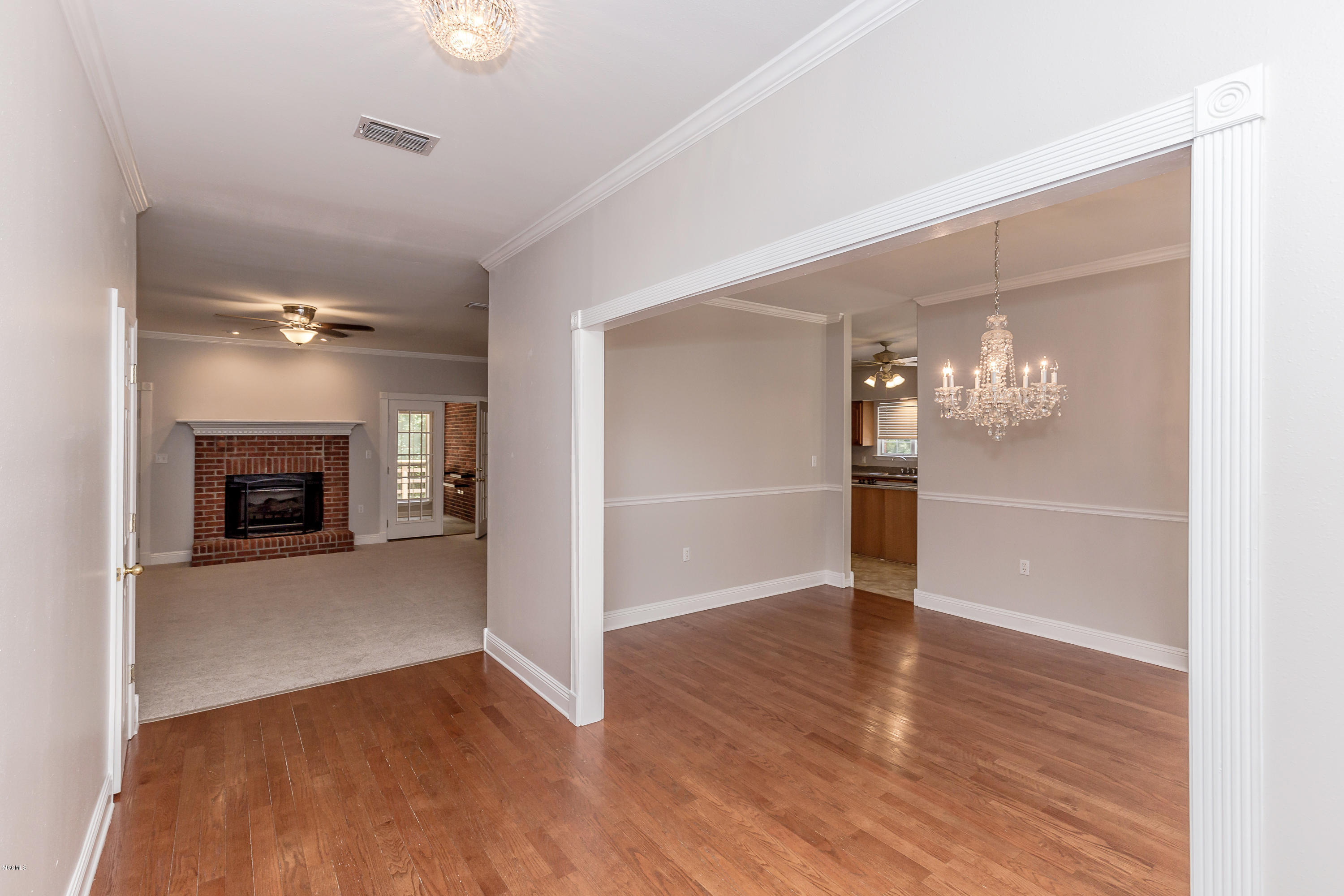 2112 Old Shell Landing Road Ocean Springs, MS 39564 - Photo 12 of 85 IMG_6369