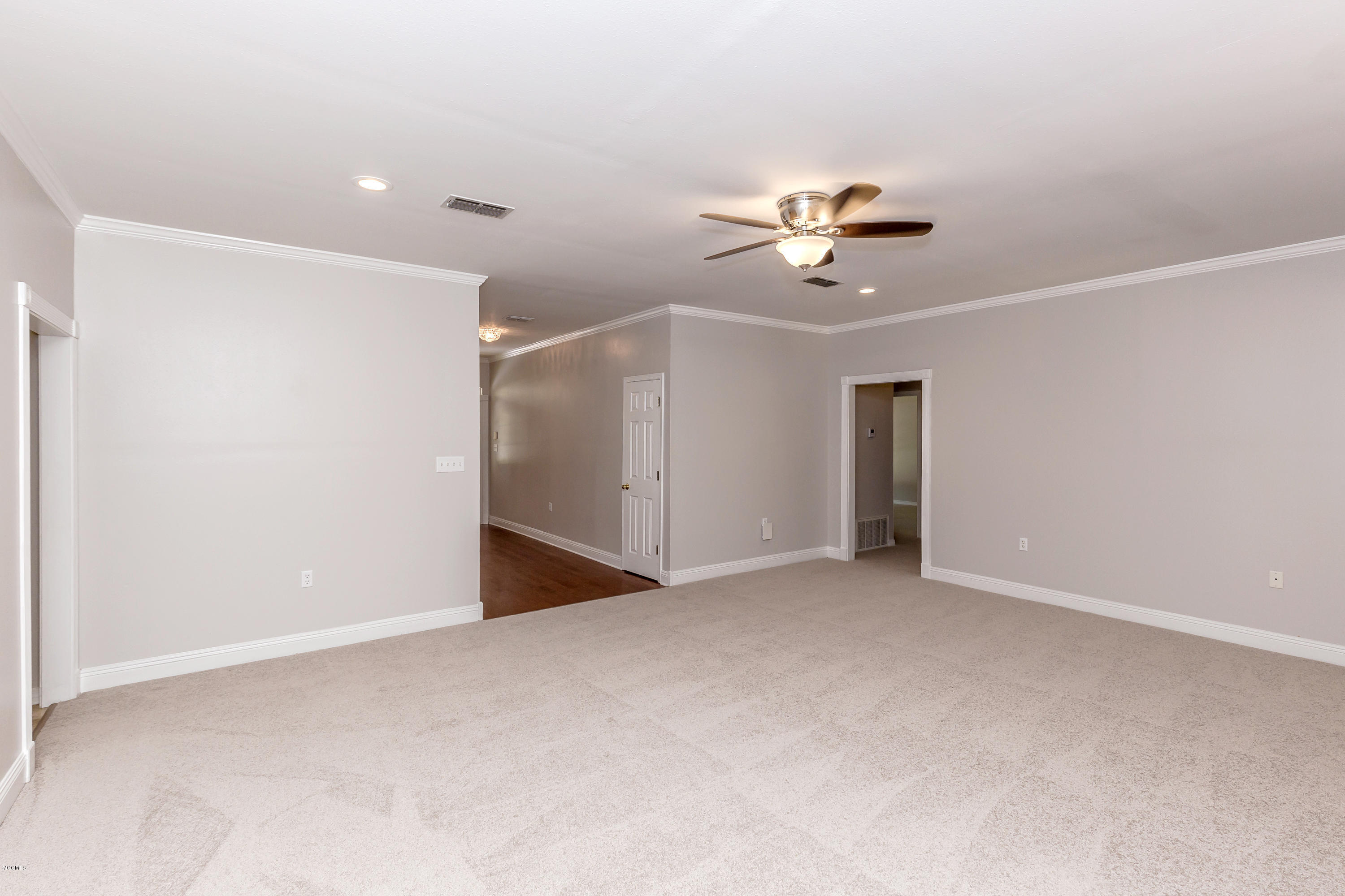 2112 Old Shell Landing Road Ocean Springs, MS 39564 - Photo 15 of 85 IMG_6372