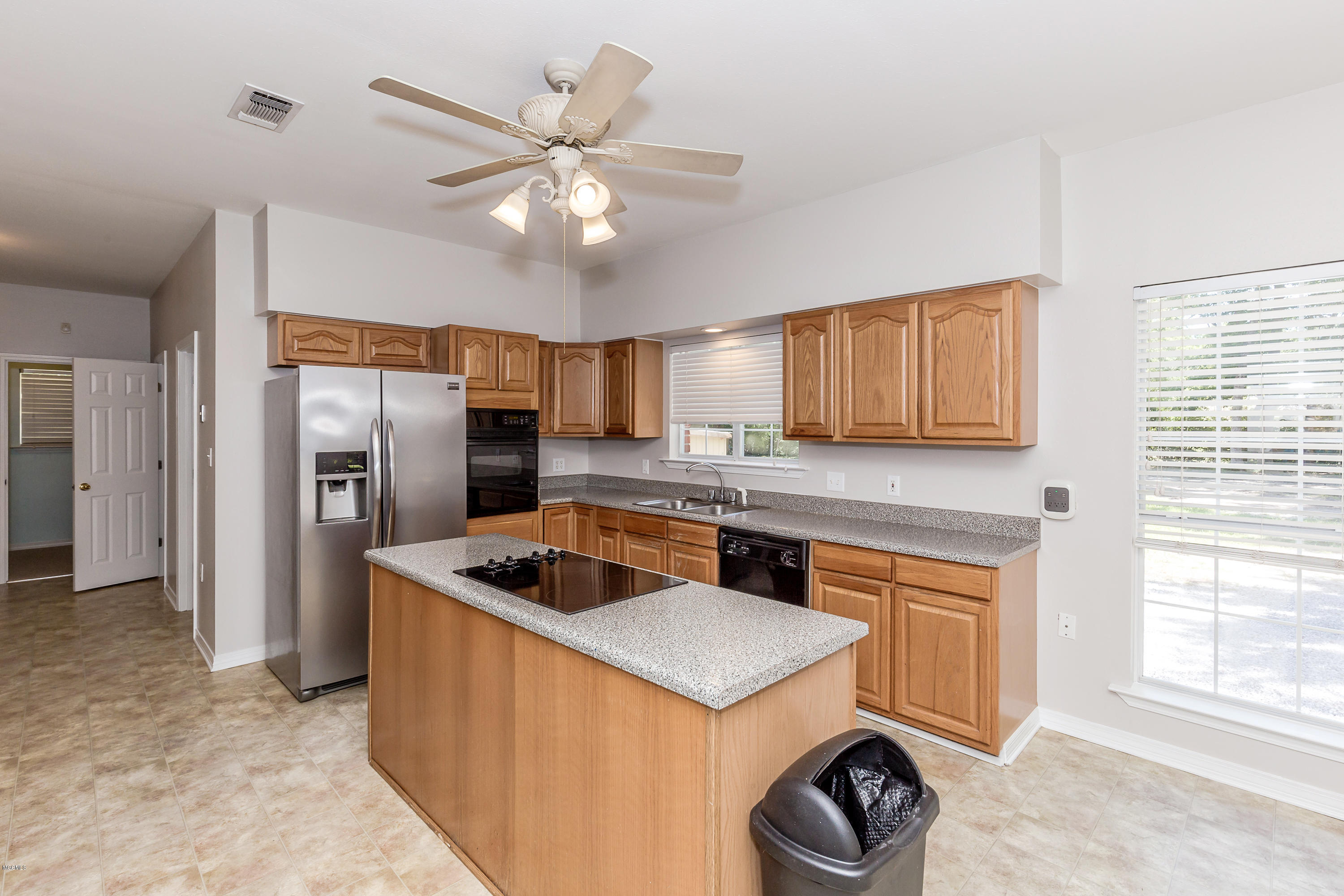 2112 Old Shell Landing Road Ocean Springs, MS 39564 - Photo 26 of 85 IMG_6387