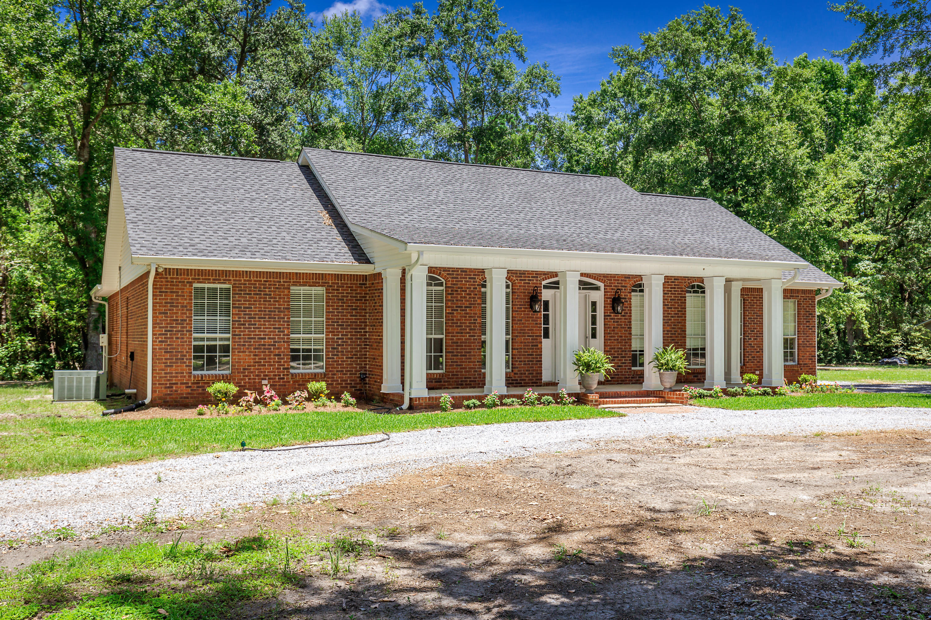 2112 Old Shell Landing Road Ocean Springs, MS 39564 - Photo 55 of 85 IMG_6335