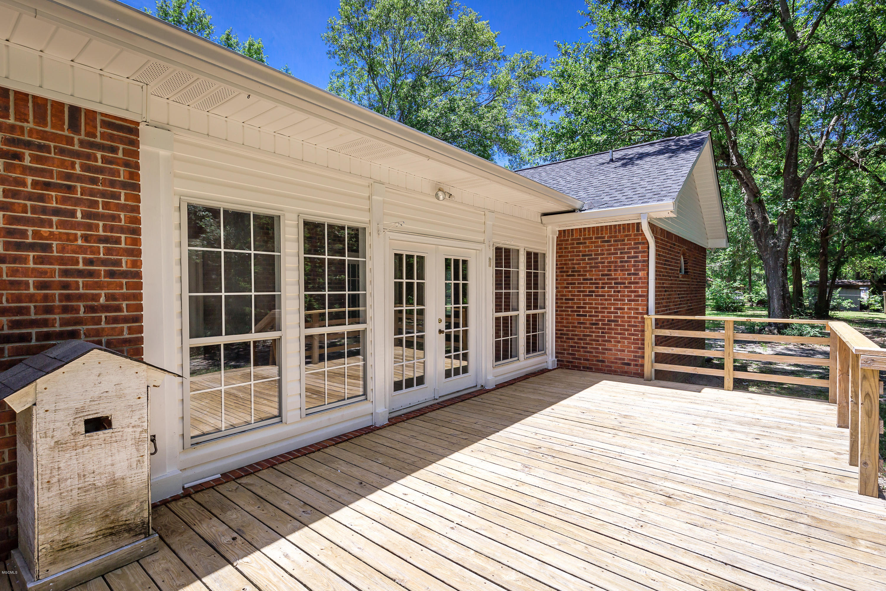 2112 Old Shell Landing Road Ocean Springs, MS 39564 - Photo 72 of 85 IMG_6436
