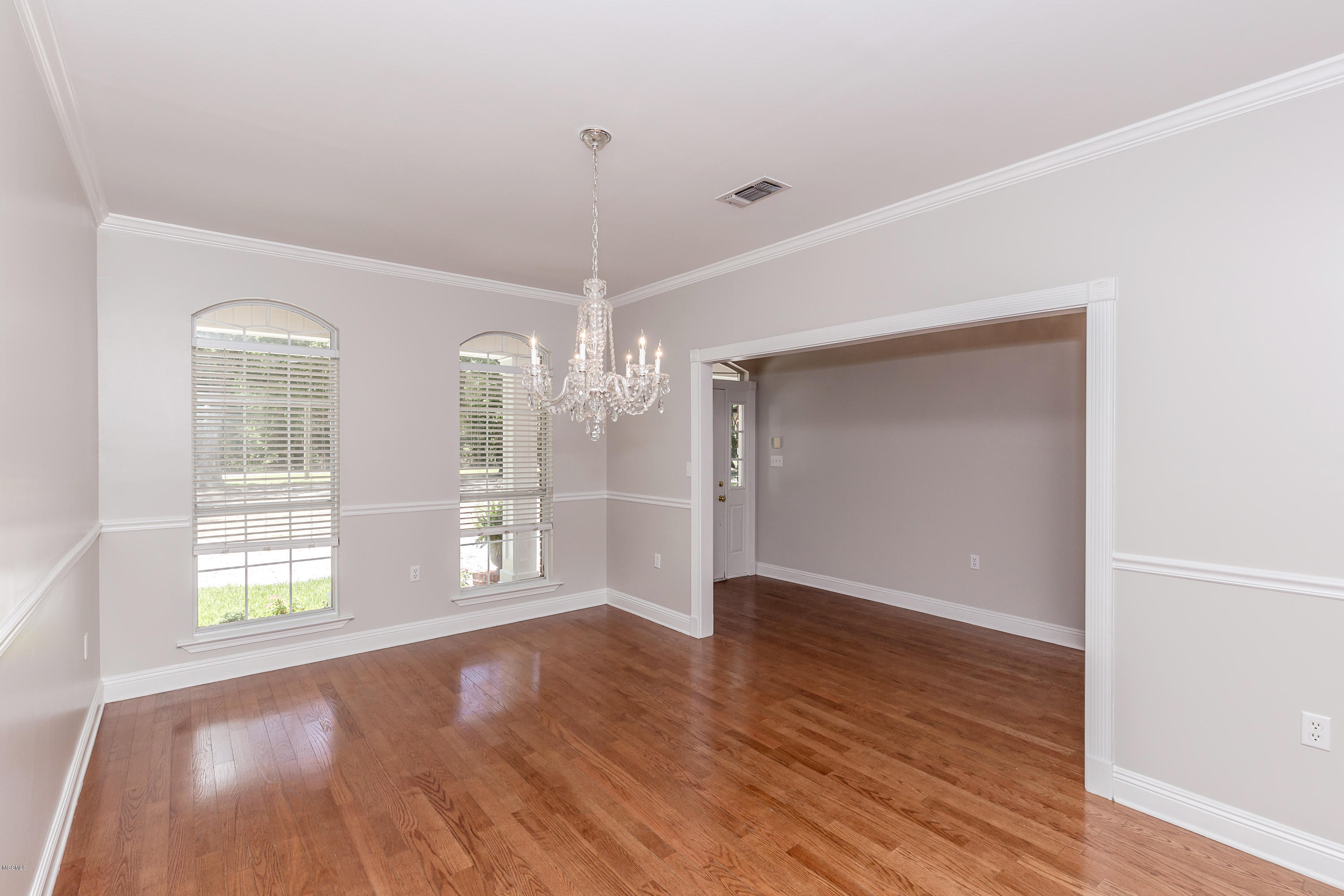2112 Old Shell Landing Road Ocean Springs, MS 39564 - Photo 10 of 85 IMG_6367
