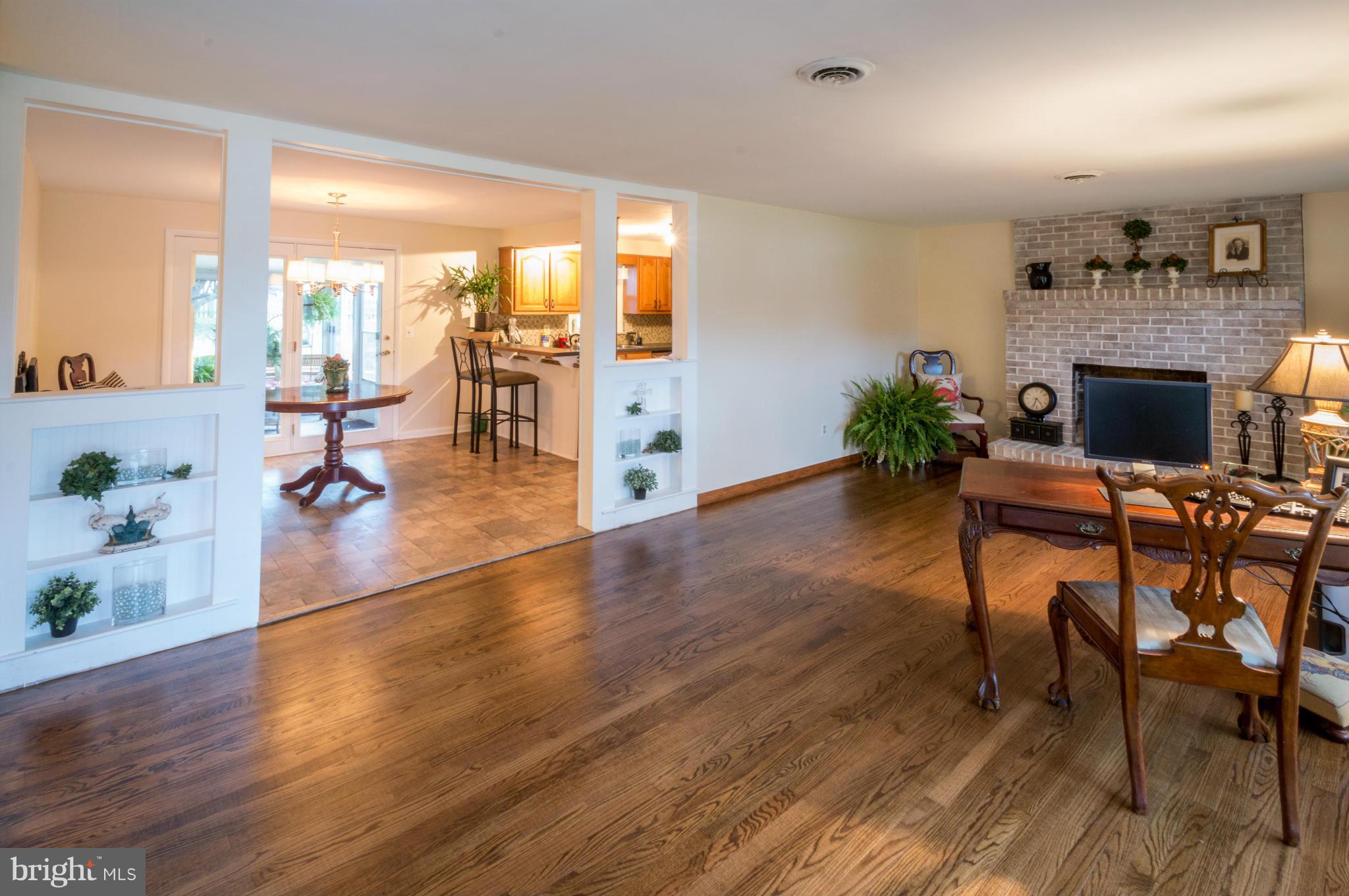 27 Cox Road Colora, MD 21917 - Photo 7 of 27 Living Room