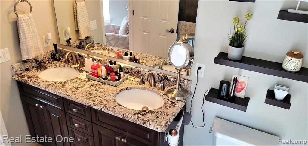 27099 Victoria Road Novi, MI 48374 - Photo 31 of 43