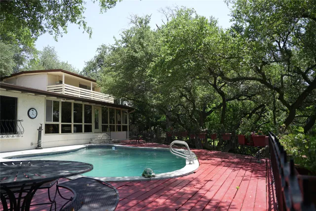 $2,990,000 | 7044 Comanche Trail, Austin, TX 78732