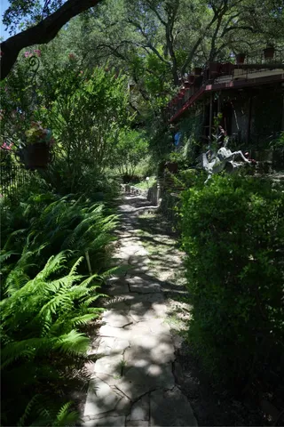 $2,990,000 | 7044 Comanche Trail, Austin, TX 78732