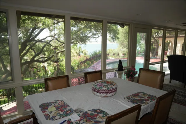 $2,990,000 | 7044 Comanche Trail, Austin, TX 78732