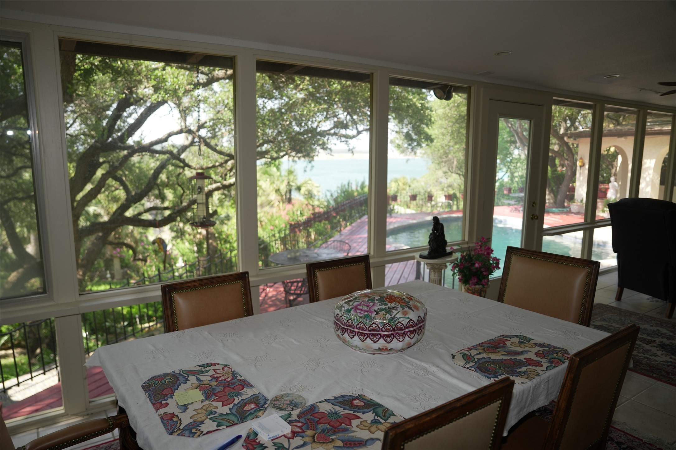 7044 Comanche Trail Austin, TX 78732 - Photo 7 of 41