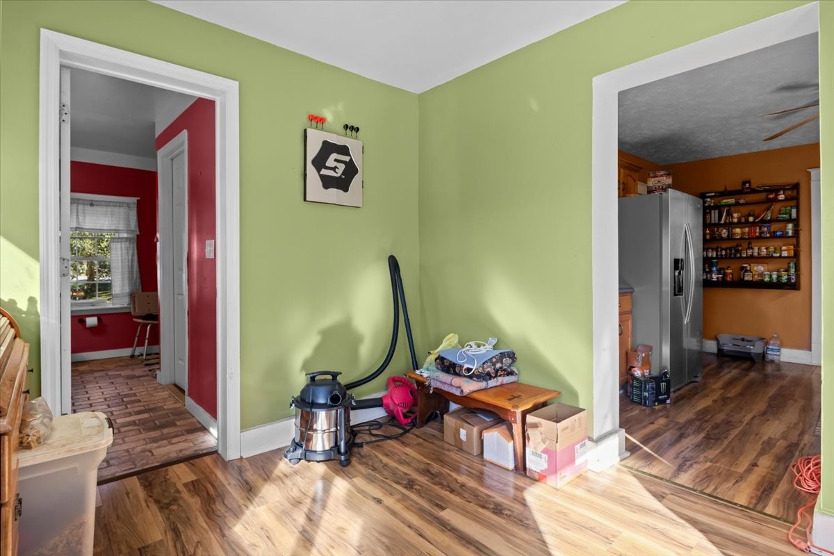 676 Mt Lebanon Road Dickson, TN 37055 - Photo 15 of 74 a living room with furniture