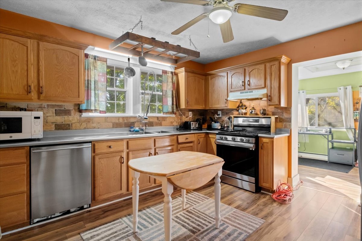 676 Mt Lebanon Road Dickson, TN 37055 - Photo 9 of 74