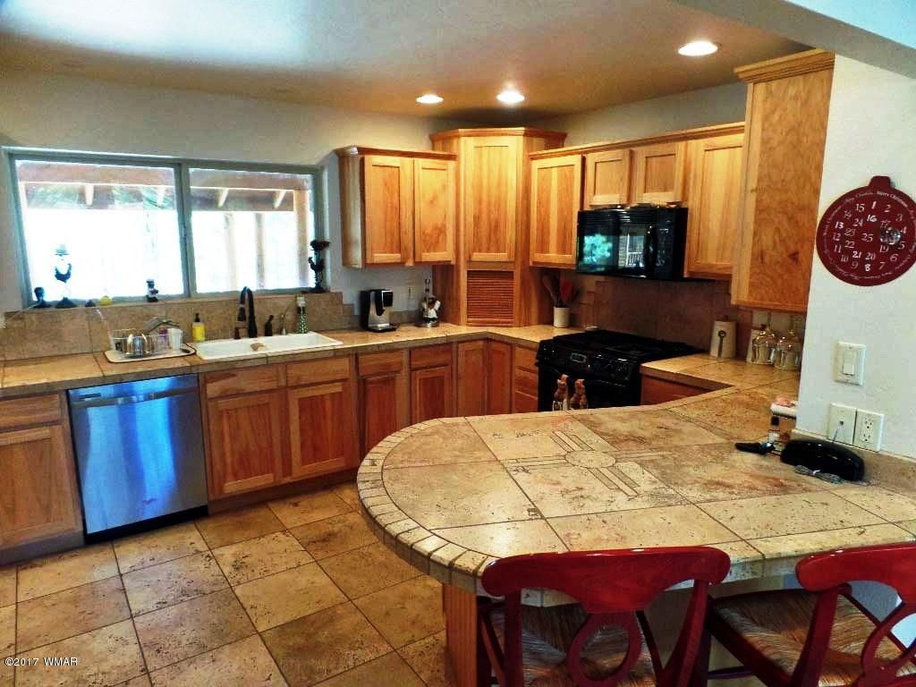 8 County Road 1126 Greer, AZ 85927 - Photo 3 of 16