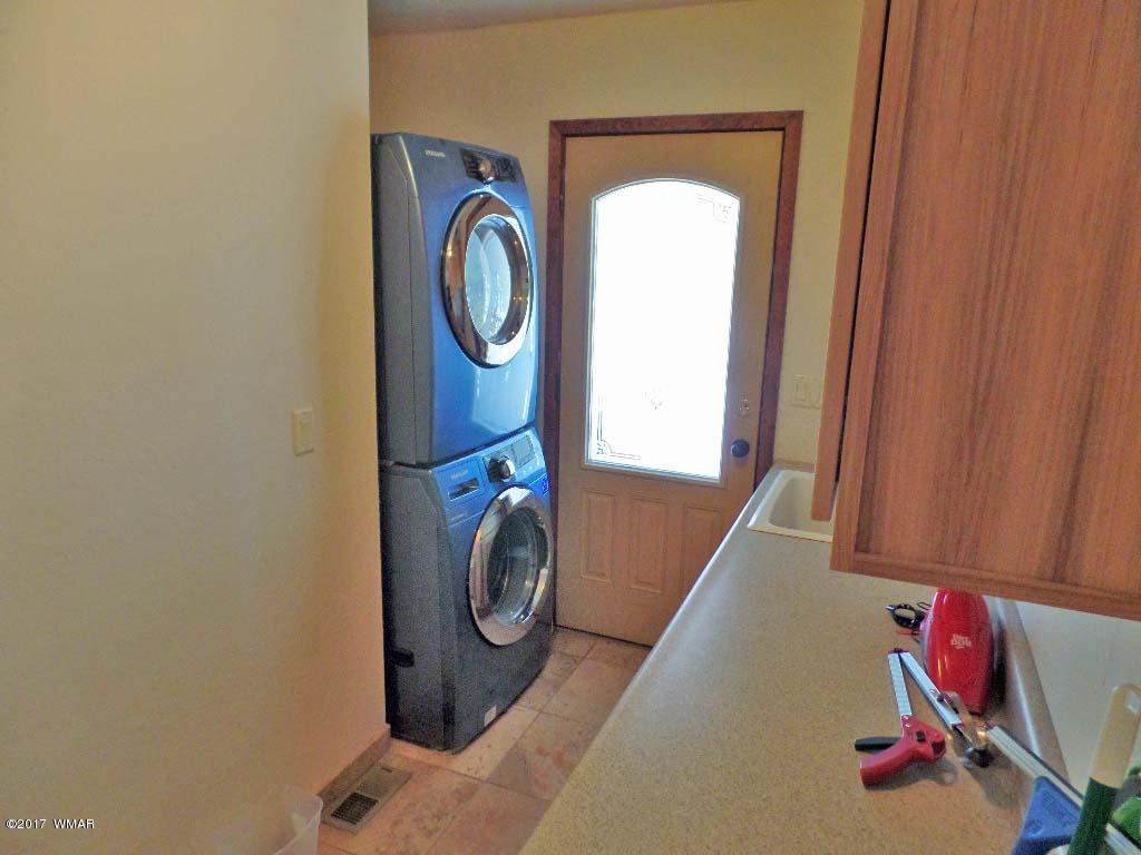 8 County Road 1126 Greer, AZ 85927 - Photo 9 of 16