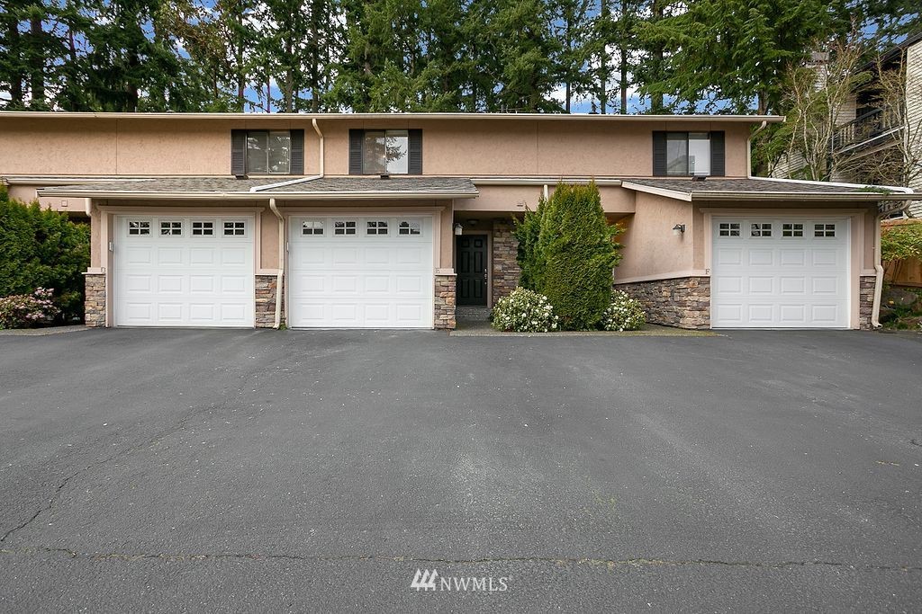 8705 238th Street Southwest, Unit E Edmonds, WA 98026 - Photo 25 of 25 Gallery Image 25