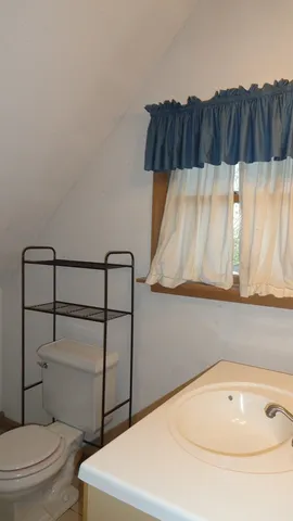 $850 | 1978 Russell Manor Road, Hiawassee, GA 30546