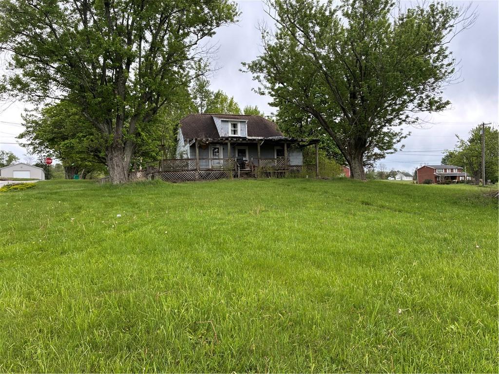 105 Lentz Road Latrobe, PA 15650 - Photo 9 of 32